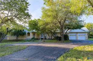 137 FM774, Refugio, TX 78377 - Photo 1
