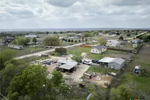 1085 Garrett Trail, Maxwell, TX 78656 - Photo 34