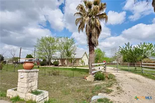 1085 Garrett Trail, Maxwell, TX 78656 - Photo 44