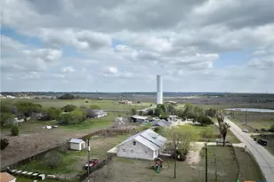 1085 Garrett Trail, Maxwell, TX 78656 - Photo 32