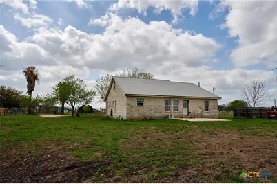 1085 Garrett Trail, Maxwell, TX 78656 - Photo 8