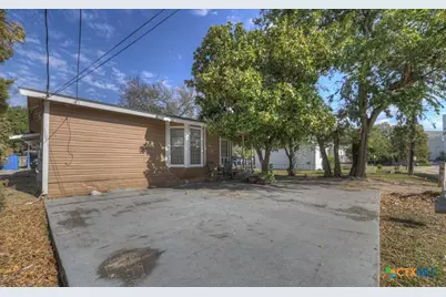 512 Valley Street, San Marcos, TX 78666 - Photo 6