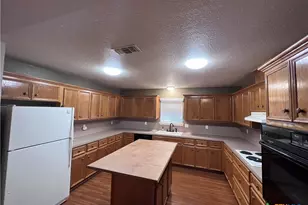 1241 Rapids Rd, New Braunfels, TX 78130 - Photo 6