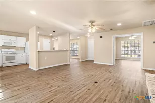 4025 Cypress Ct, Schertz, TX 78108 - Photo 8