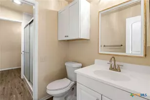 4025 Cypress Ct, Schertz, TX 78108 - Photo 18