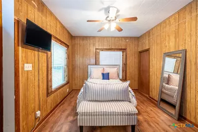 104 N Bright Street, Gonzales, TX 78629 - Photo 16