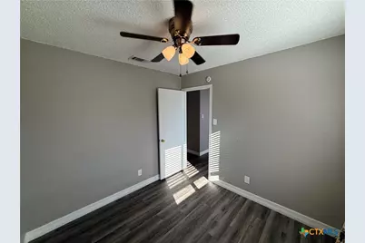 2401 Lago Trail, Killeen, TX 76543 - Photo 20