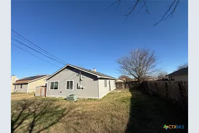 2401 Lago Trail, Killeen, TX 76543 - Photo 32