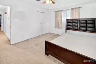 304 Sun Valley Dr, Victoria, TX 77904 - Photo 10