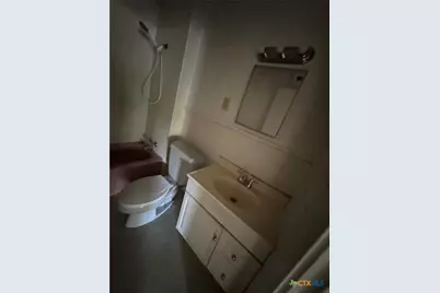 426 Vaughan Avenue, Seguin, TX 78155 - Photo 4