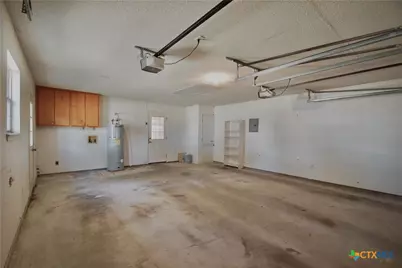 102 Owl Road, Victoria, TX 77905 - Photo 18