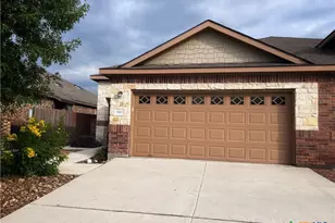 569 Creekside Cir, New Braunfels, TX 78130 - Photo 1