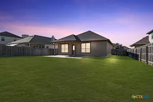 2841 Silo Turn Dr, New Braunfels, TX 78130 - Photo 36