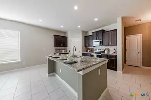 2841 Silo Turn Dr, New Braunfels, TX 78130 - Photo 18