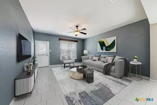 2841 Silo Turn Dr, New Braunfels, TX 78130 - Photo 10