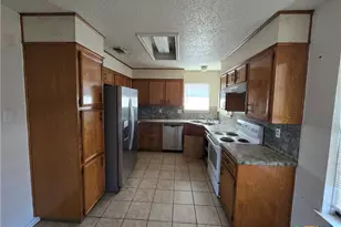 2702 Wildflower Dr, Killeen, TX 76549 - Photo 4