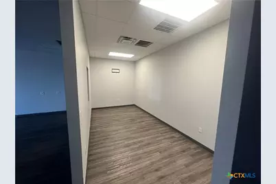 5304 W Elms Road #102, Killeen, TX 76549 - Photo 2