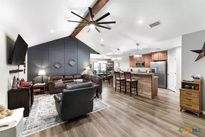 103 Gabbiano Court, Victoria, TX 77904 - Photo 8