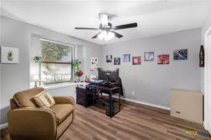 103 Gabbiano Ct, Victoria, TX 77904 - Photo 18