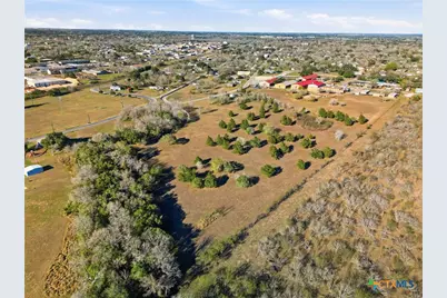1123 Dunn Street, Yoakum, TX 77995 - Photo 10