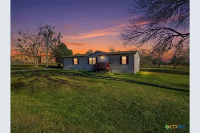 1123 Dunn Street, Yoakum, TX 77995 - Photo 4