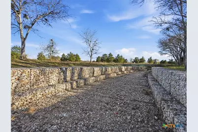 1123 Dunn Street, Yoakum, TX 77995 - Photo 42