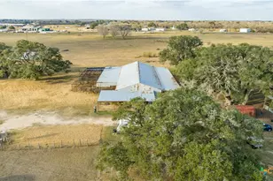 1019 Tulley Rd, Cuero, TX 77954 - Photo 8