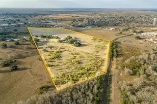 1019 Tulley Rd, Cuero, TX 77954 - Photo 4