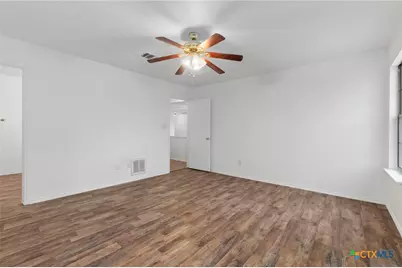 620 Waterleaf Boulevard, Kyle, TX 78640 - Photo 10