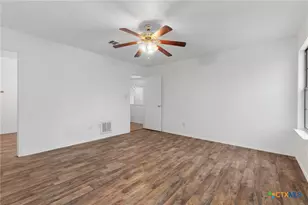 620 Waterleaf Blvd, Kyle, TX 78640 - Photo 10