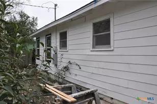 1408 E Avenue D, Temple, TX 76501 - Photo 18