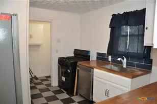 1408 E Avenue D, Temple, TX 76501 - Photo 4