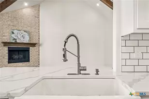 242 Sand Flat Ln, Temple, TX 76502 - Photo 12