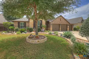1033 Carriage Loop, New Braunfels, TX 78132 - Photo 2
