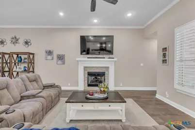 1033 Carriage Loop, New Braunfels, TX 78132 - Photo 8