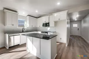 1208 Mills St, Gatesville, TX 76528 - Photo 12