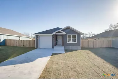 1208 Mills Street, Gatesville, TX 76528 - Photo 1