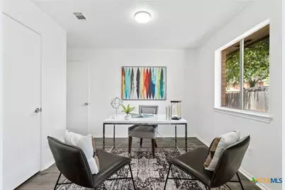 800 Saunders Drive, Round Rock, TX 78664 - Photo 12