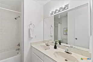 800 Saunders Dr, Round Rock, TX 78664 - Photo 14