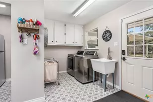 5410 FM1863, Bulverde, TX 78163 - Photo 8