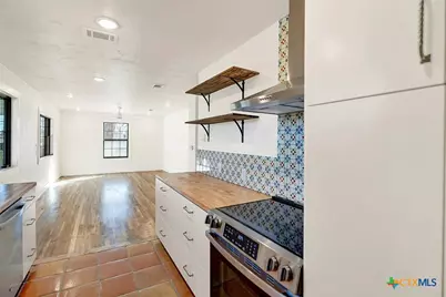 510 Parkview Boulevard, New Braunfels, TX 78130 - Photo 6