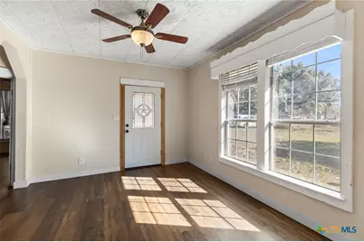 92 Sunrise Street, Dale, TX 78616 - Photo 6