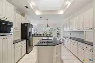 29347 Grand Coteau Dr, Boerne, TX 78015 - Photo 16