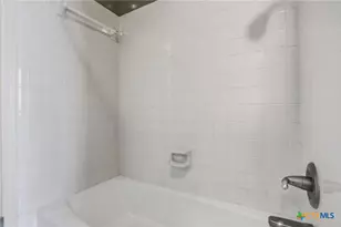 29347 Grand Coteau Dr, Boerne, TX 78015 - Photo 36