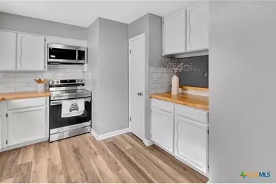 309 Williamsburg Ave, Victoria, TX 77904 - Photo 4