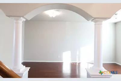 9904 Maplewood Court, Temple, TX 76502 - Photo 4