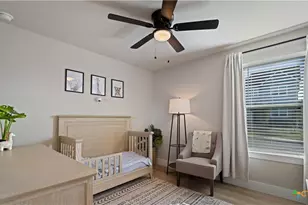 5627 Jewel Curv, San Antonio, TX 78266 - Photo 4