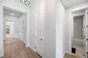 8090 Coral Draw, Schertz, TX 78154 - Photo 14