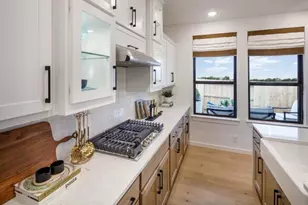 1715 Seekat Dr, New Braunfels, TX 78132 - Photo 8