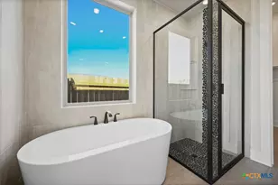 1921 Pining St, New Braunfels, TX 78132 - Photo 14